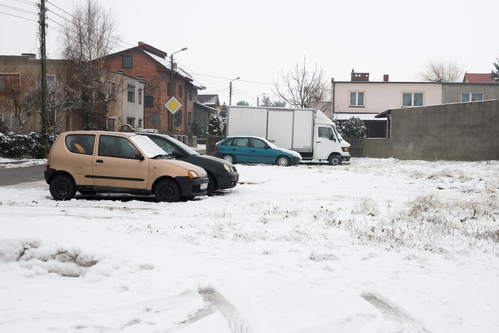 Pensjonat Kawiarni Muzealnej Goluchow Exterior foto